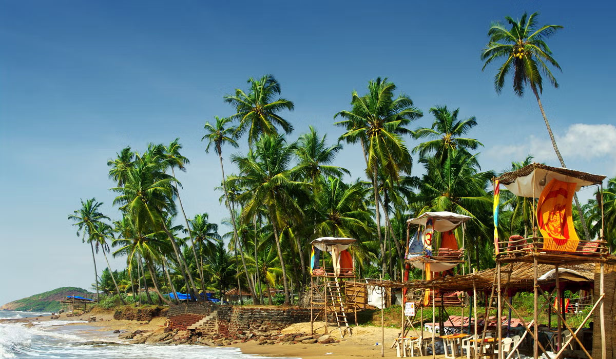 Goa beaches and sunset view for Chennai to Goa car rental