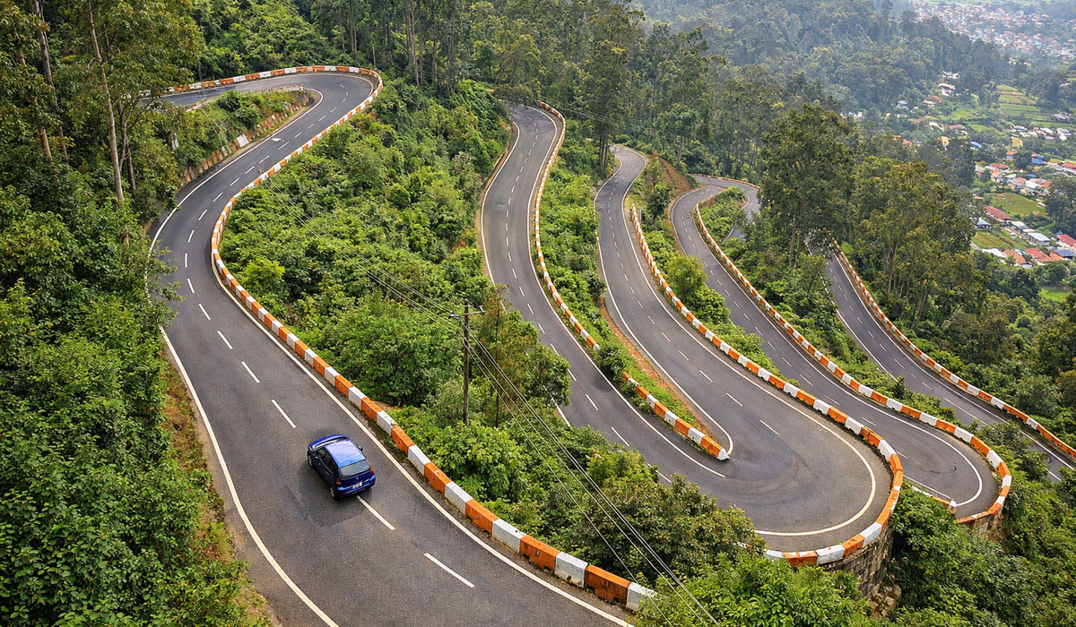 Famous 40 hairpin bends road leading to Valparai through tea estates